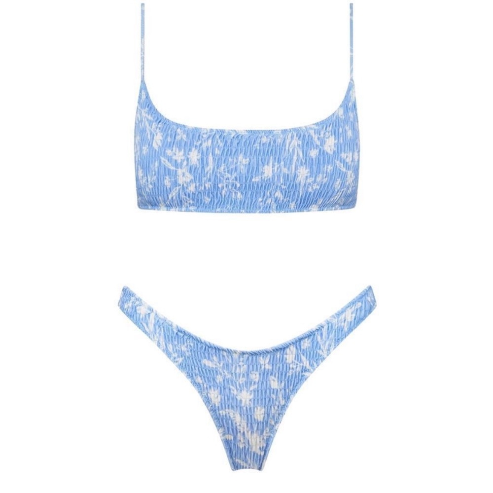 Triangl Swimwear Blue and White Ruched Flower Bikini Set